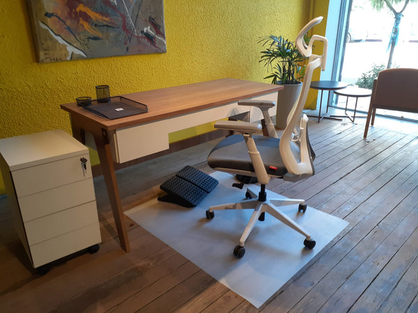 OUTLET  -  Alfombra protectora de piso CON DETALLES